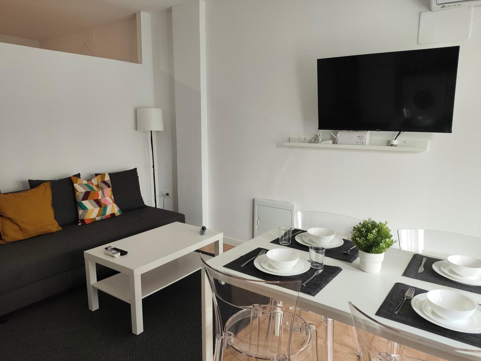 Centro Bernabeu Wizink Feria Aeropuerto Apartment Madrid Exterior photo